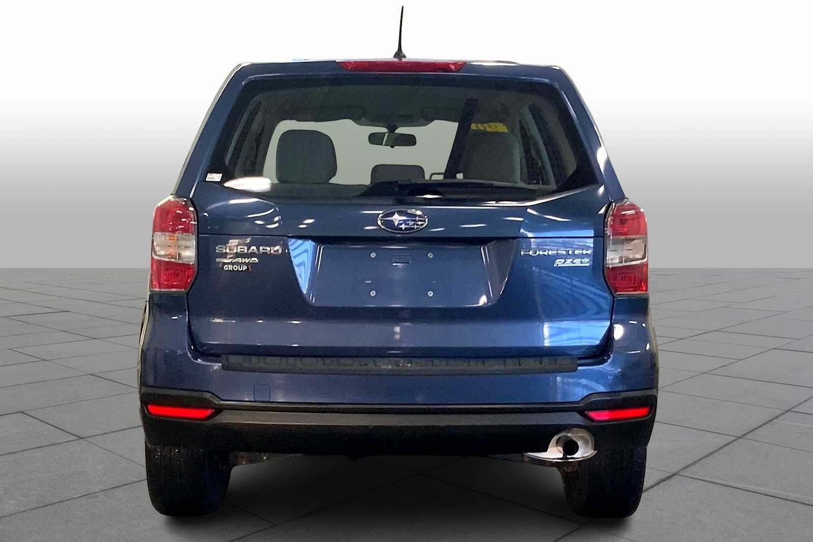 2014 Subaru Forester 2.5i photo 4