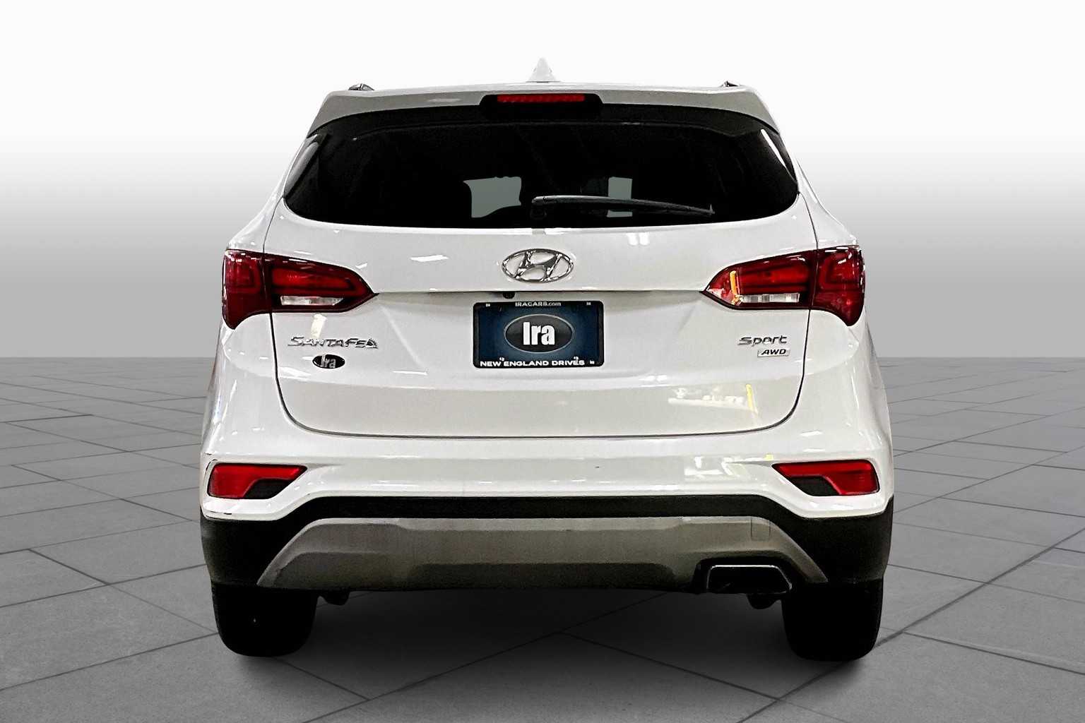 2017 Hyundai Santa Fe Sport photo 4