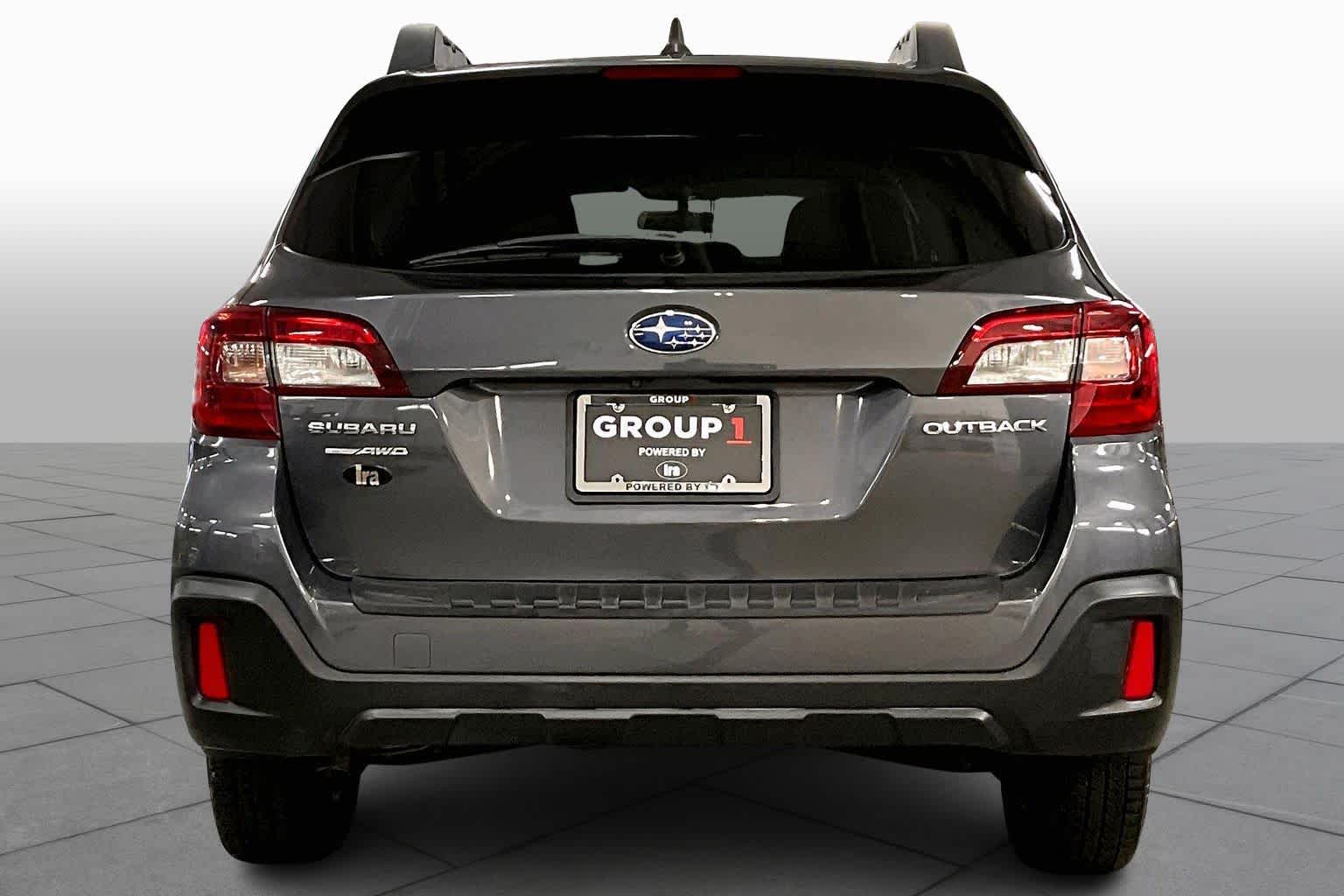 2018 Subaru Outback 2.5i Premium photo 4