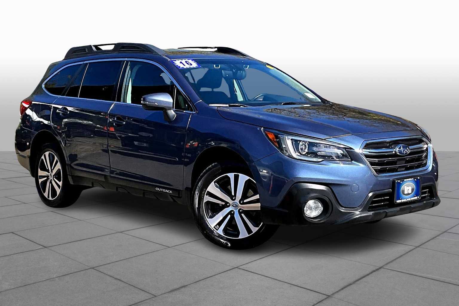 2018 Subaru Outback 3.6R Limited photo 2
