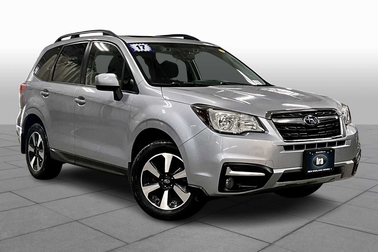 2017 Subaru Forester 2.5i Premium photo 2