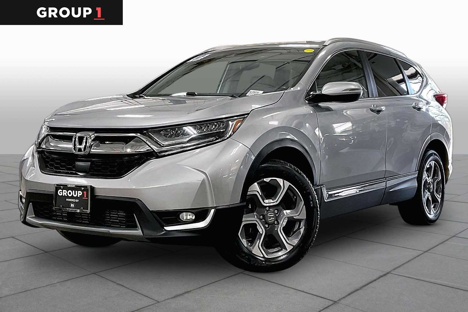 2017 Honda CR-V Touring AWD's photo