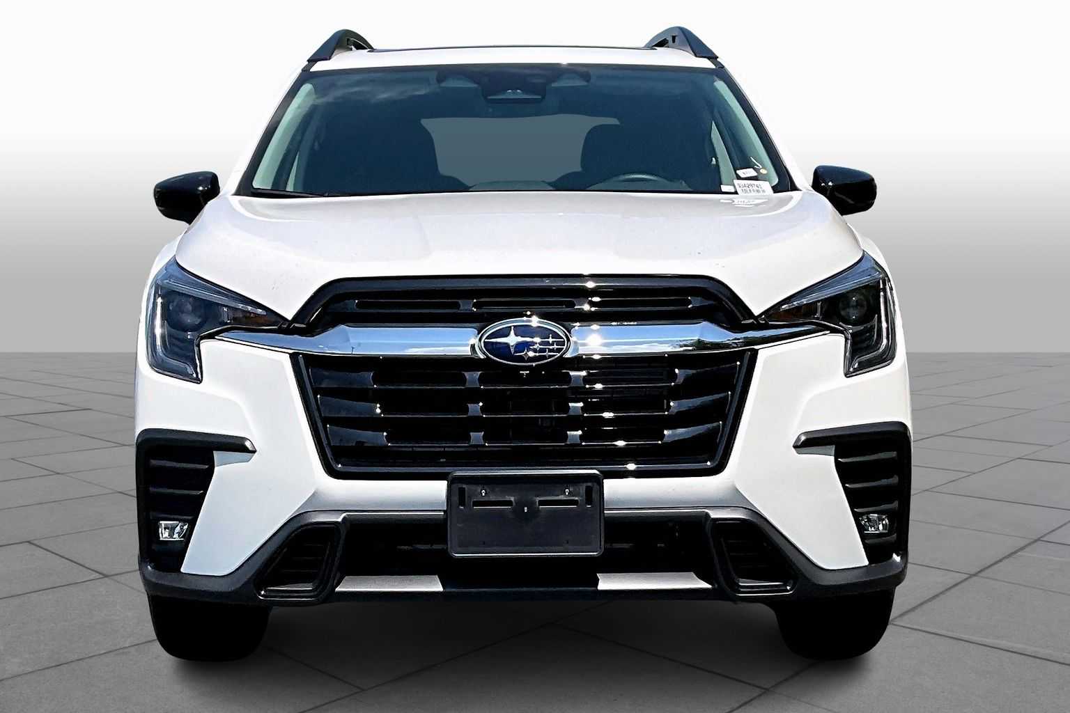 2025 Subaru Ascent Limited photo 3