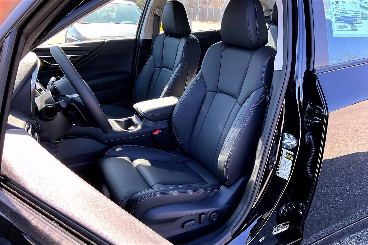 2025 Subaru Legacy Limited - Photo 9