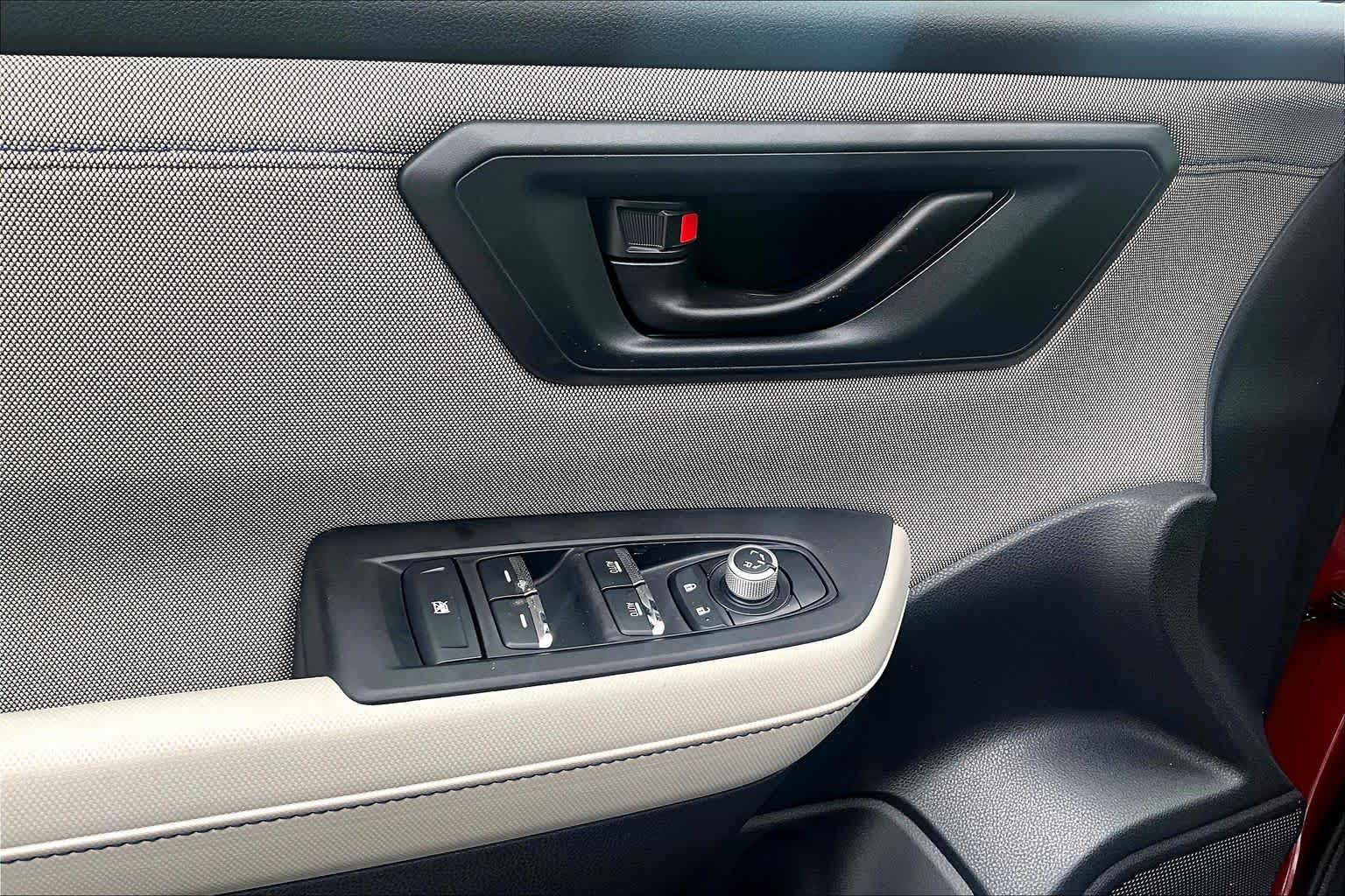 2026 Subaru Forester Premium - Photo 19