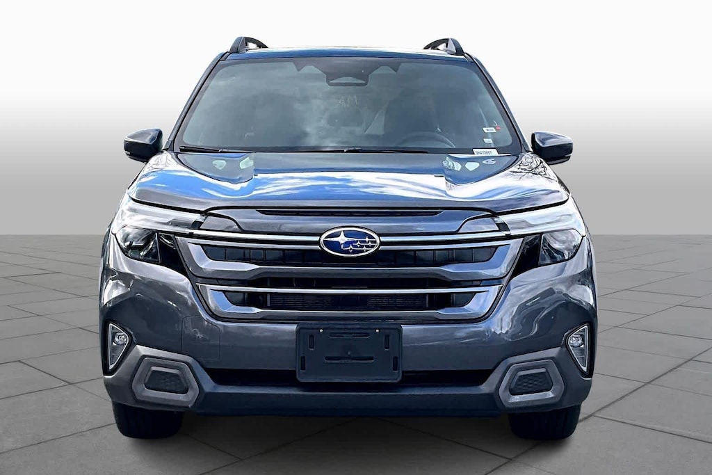 New 2025 Subaru Forester Hybrid Limited SUV