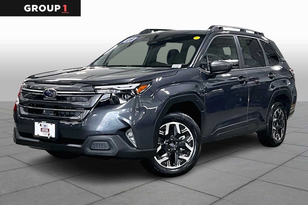 Used 2025 Subaru Forester Premium SUV