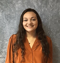 Staff member Sophia Louzada from ID_046a4e313b8b