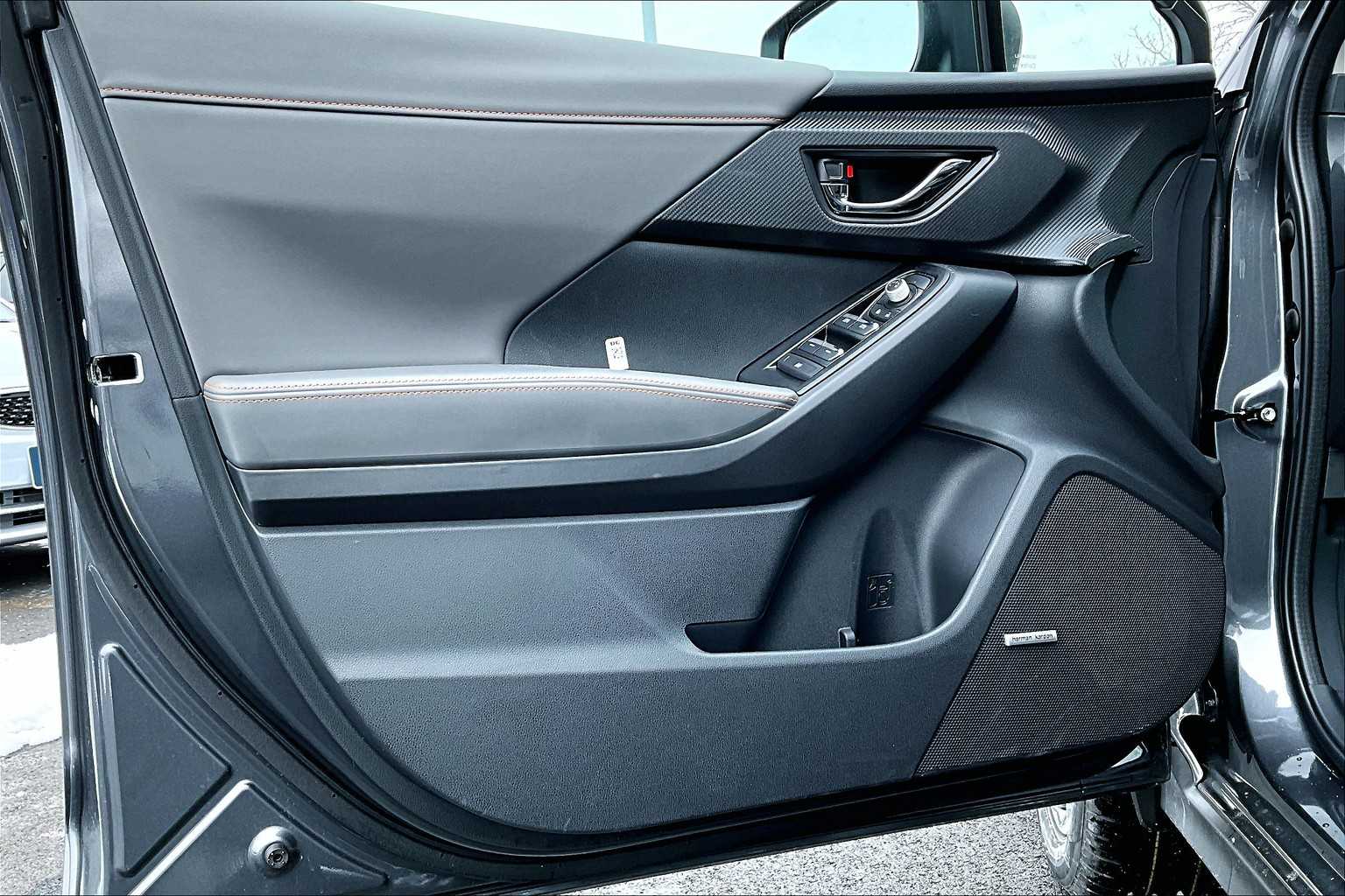 2025 Subaru Crosstrek Limited - Photo 10