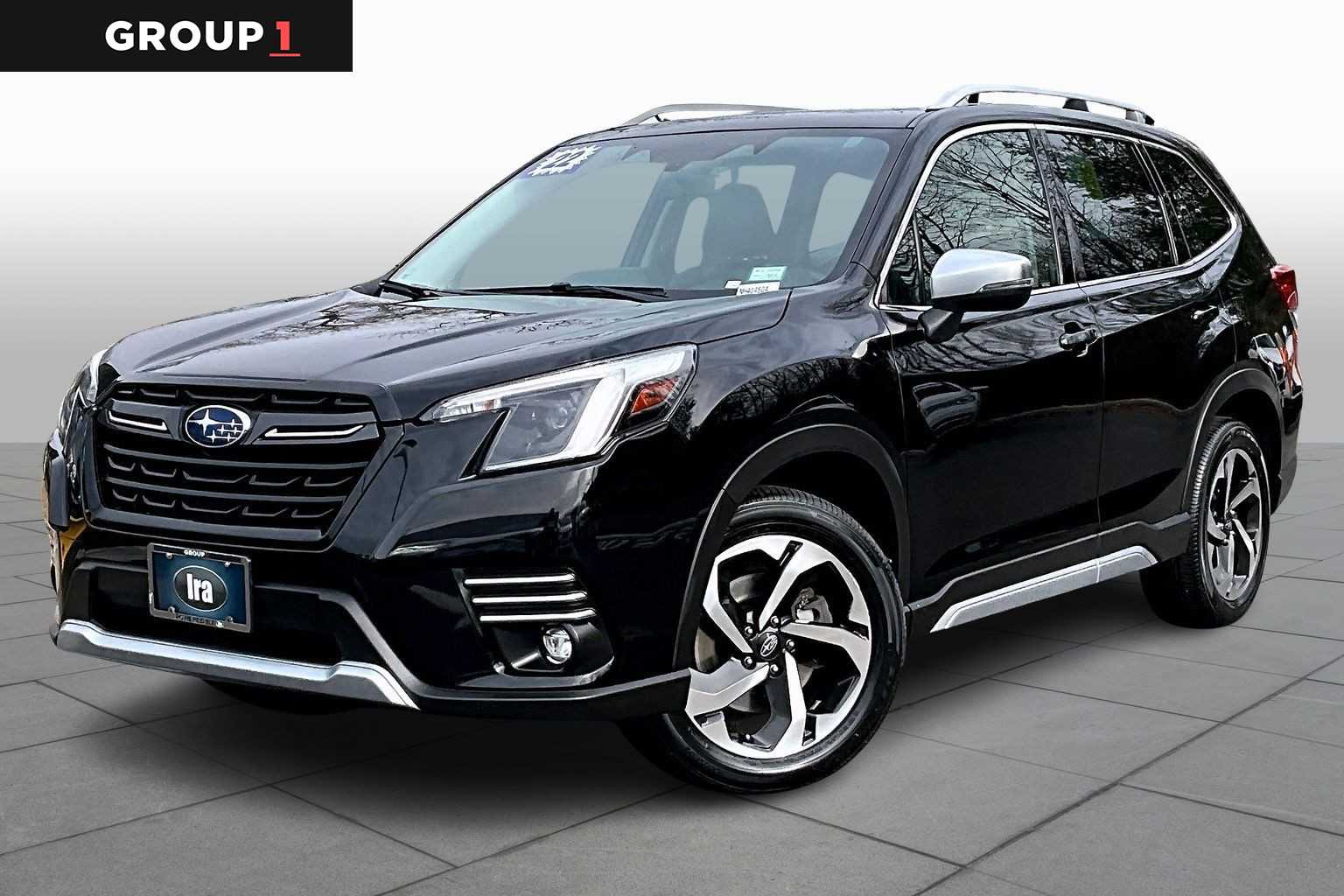 2022 Subaru Forester Touring's photo