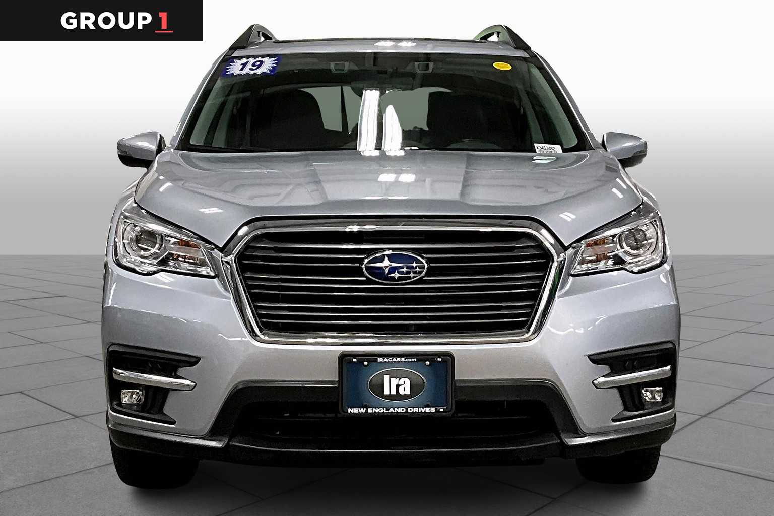 2019 Subaru Ascent Limited photo 3