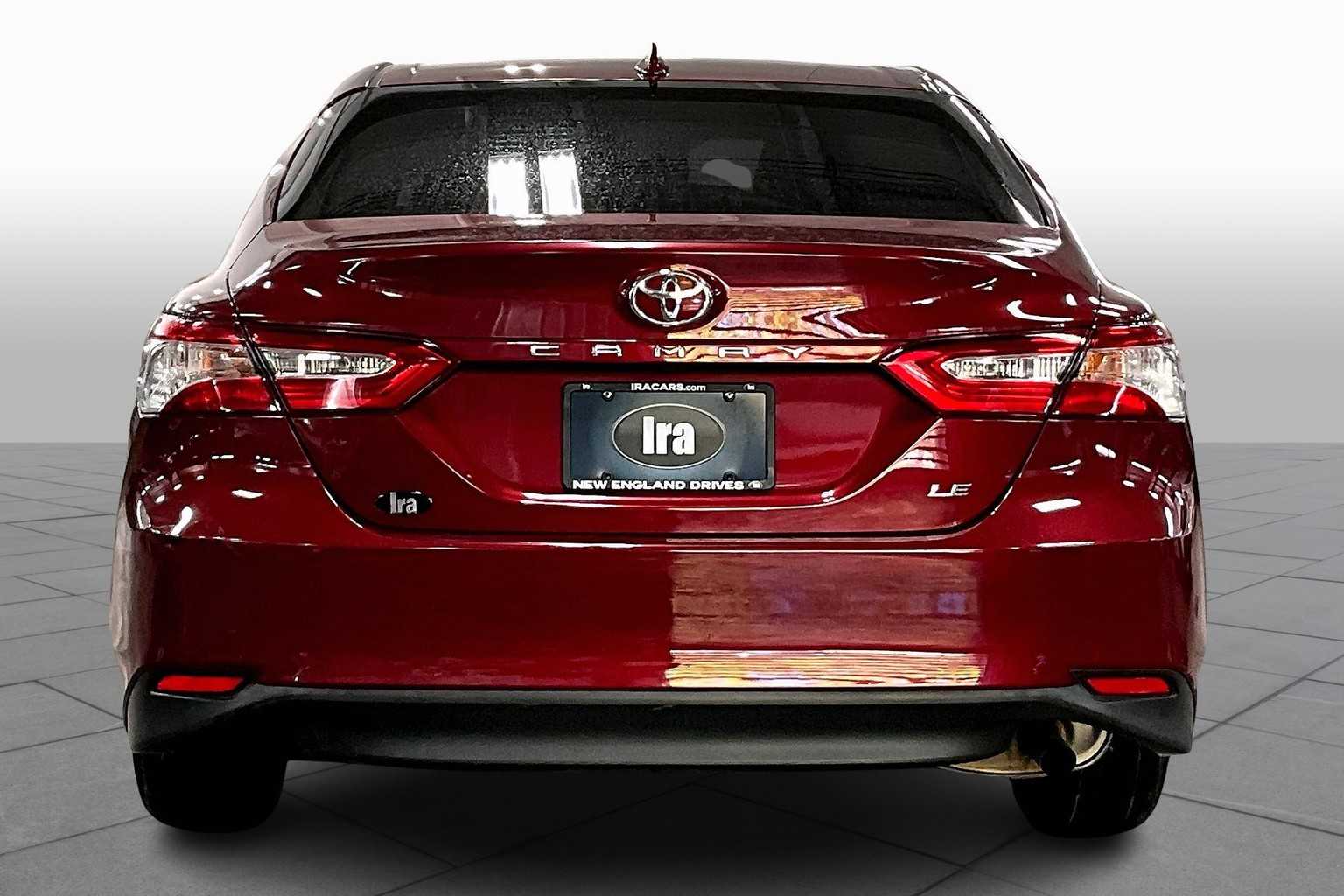 2020 Toyota Camry LE photo 4