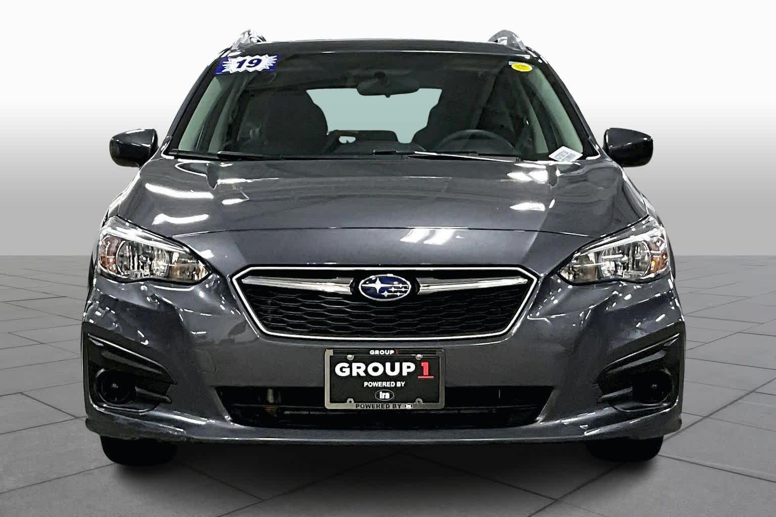 2019 Subaru Impreza 2.0i Premium photo 3