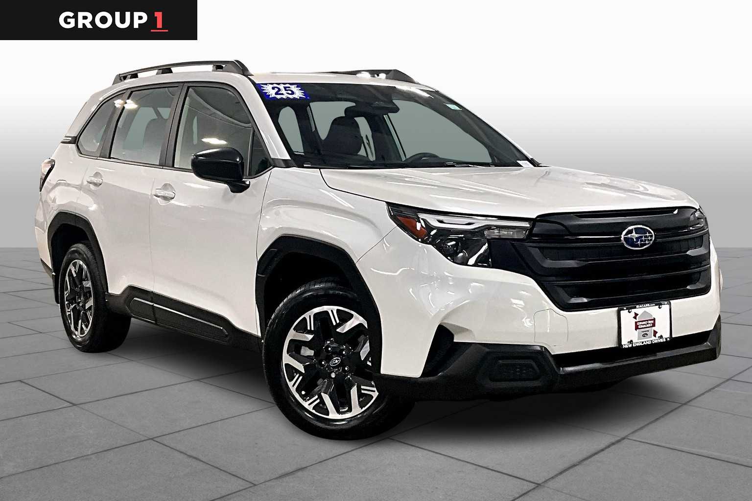 2025 Subaru Forester Base photo 2