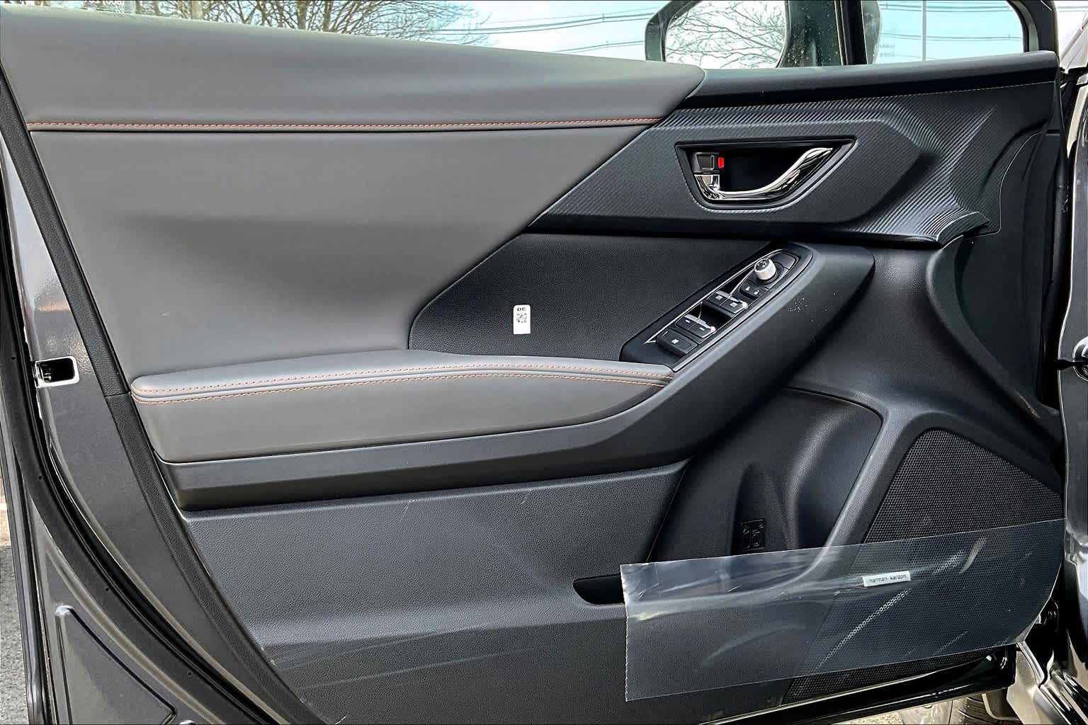 2025 Subaru Crosstrek Limited - Photo 10