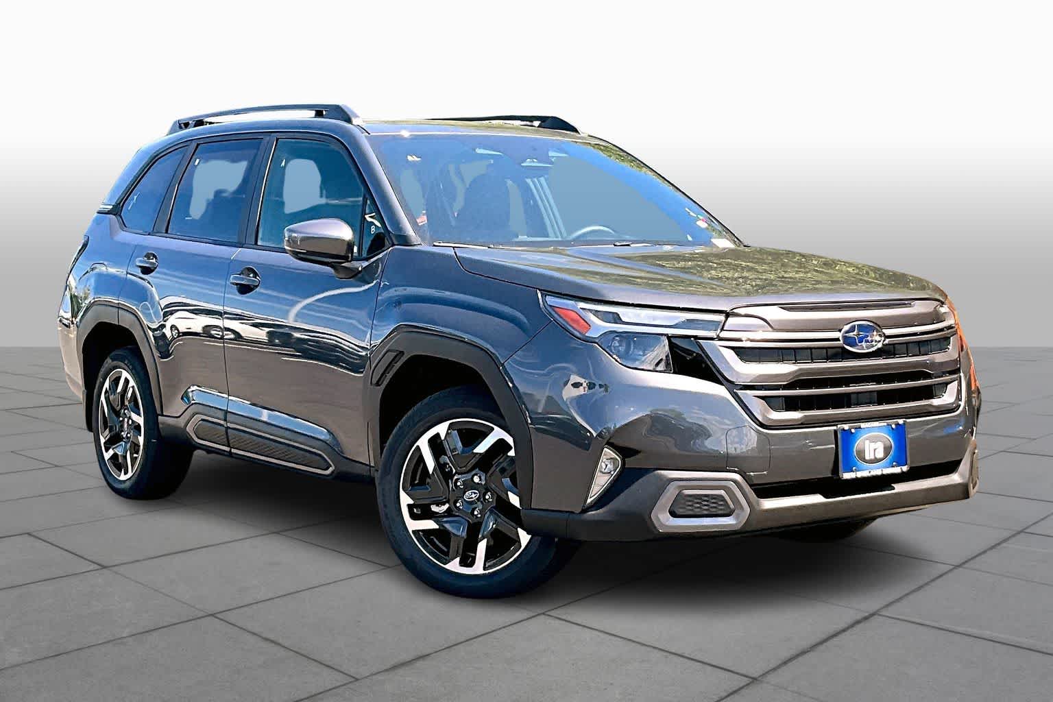 2025 Subaru Forester Limited photo 2