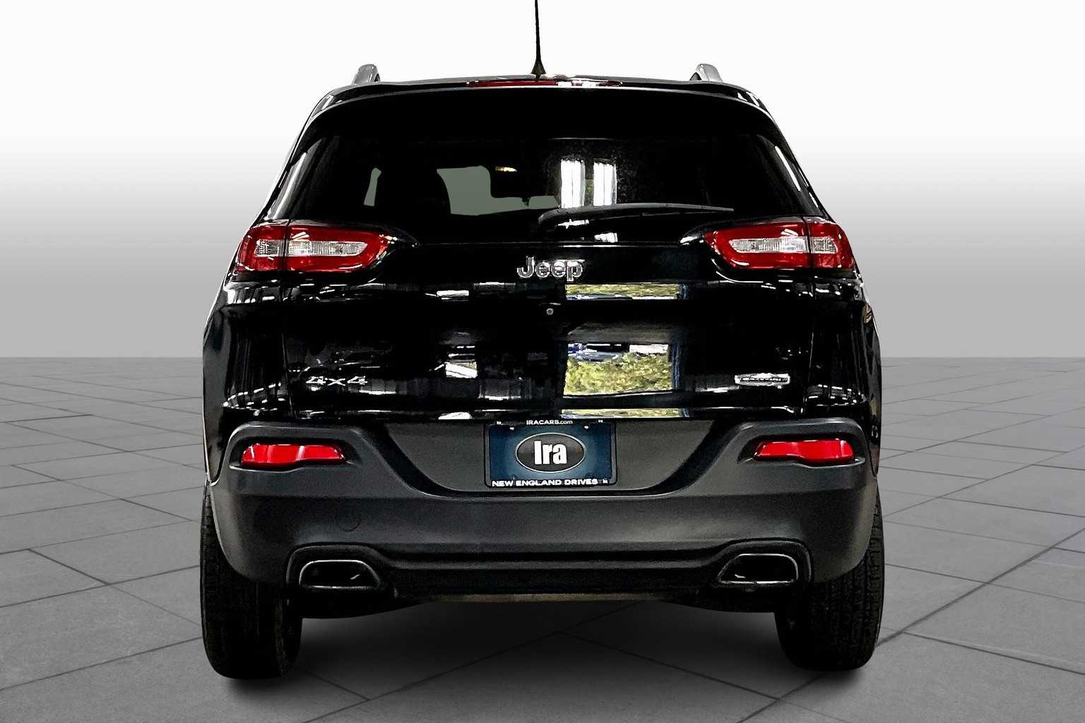 2018 Jeep Cherokee Latitude photo 4
