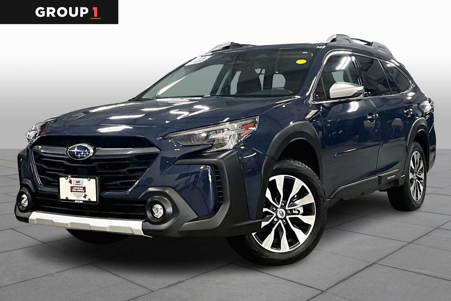 2023 Subaru Outback Touring's photo