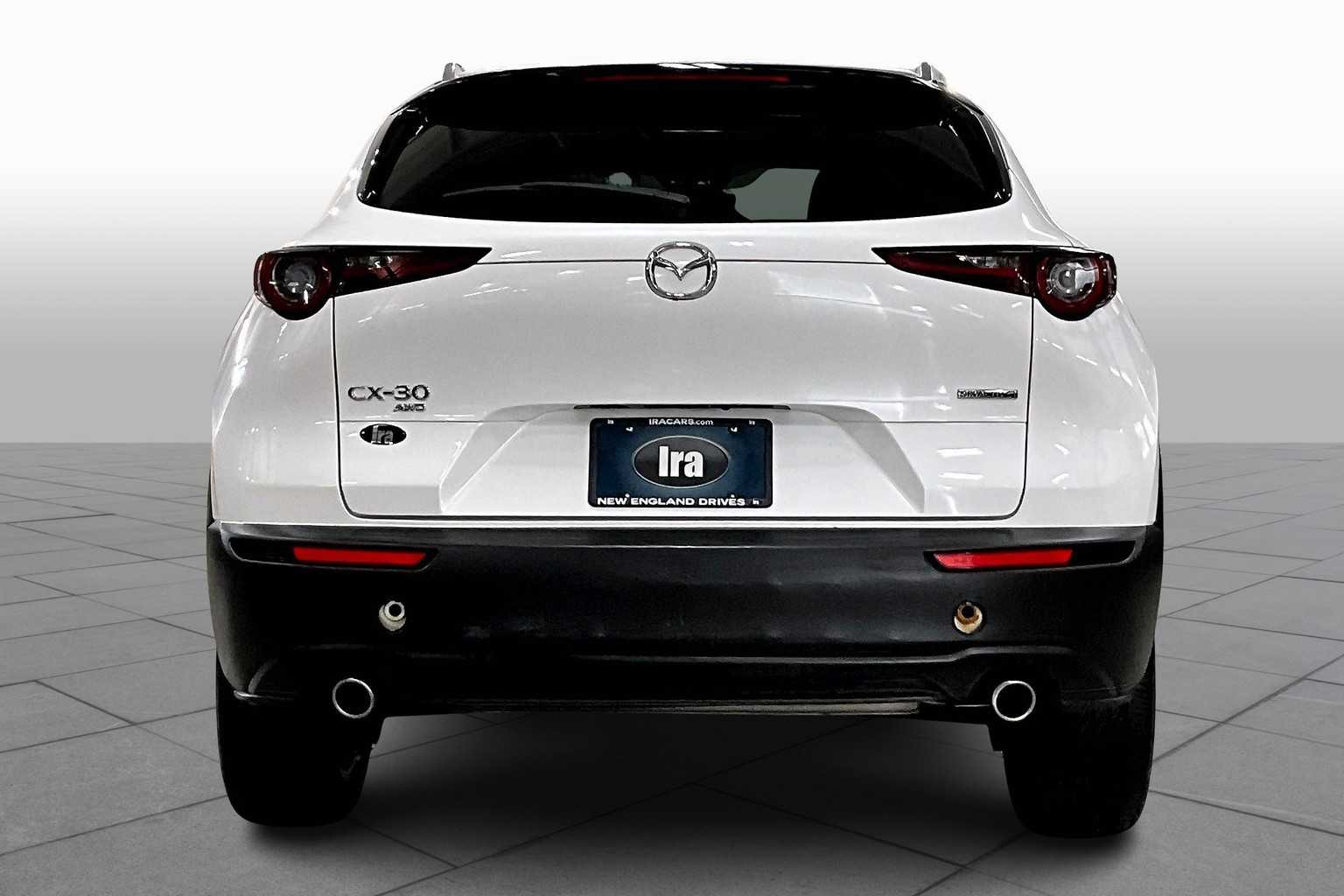 2022 Mazda CX-30 2.5 Select photo 4