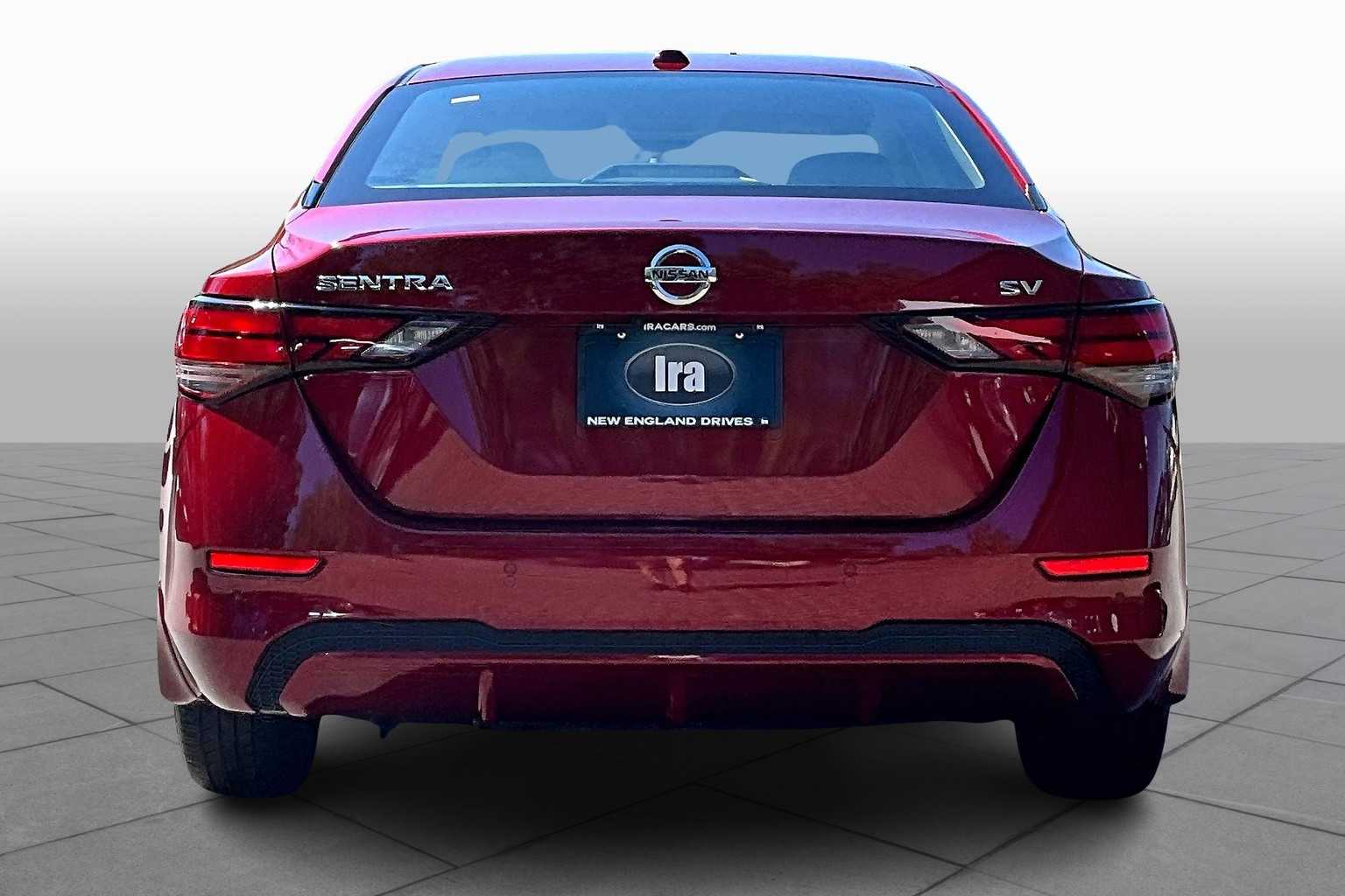 2023 Nissan Sentra SV photo 4