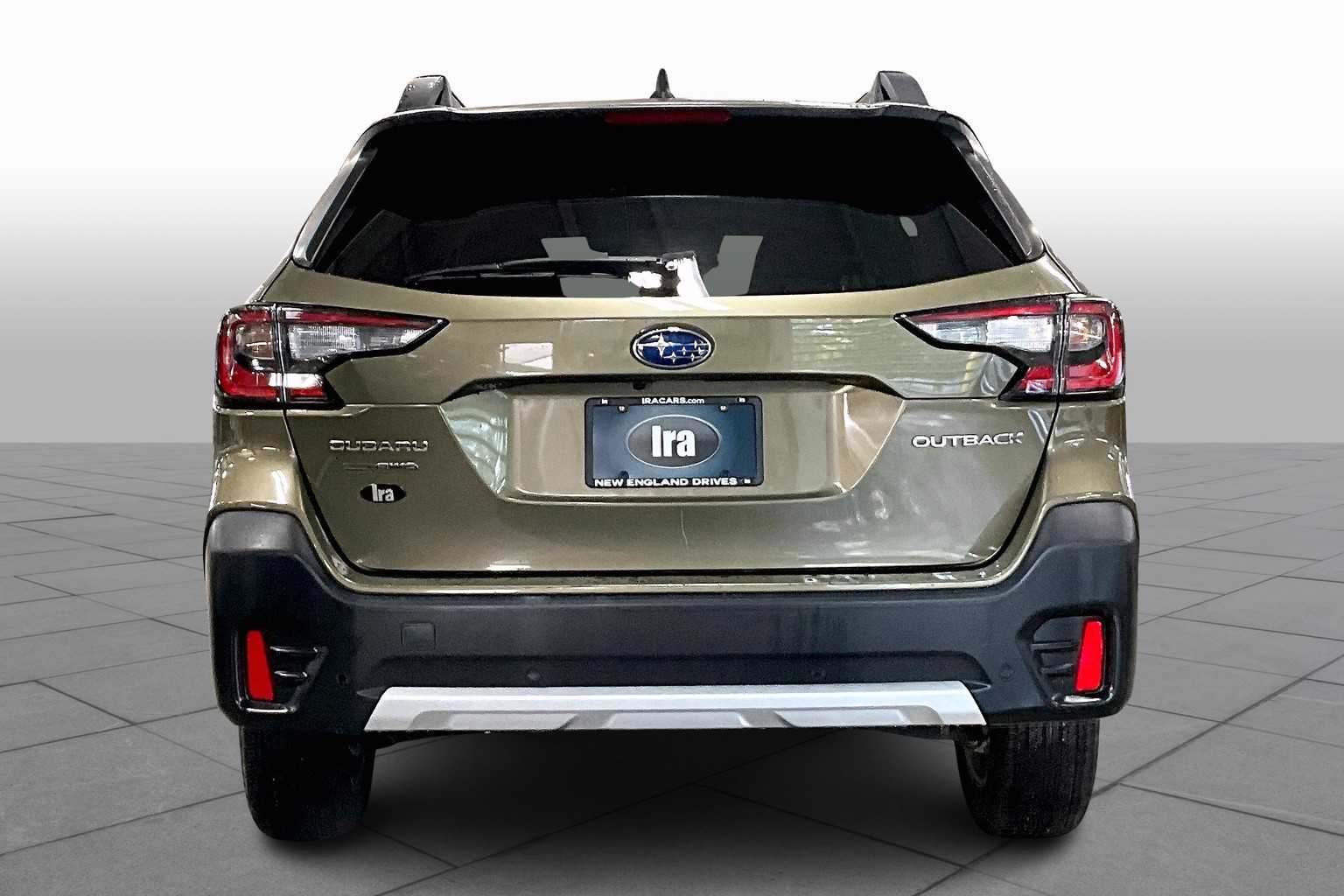 2020 Subaru Outback Limited photo 4