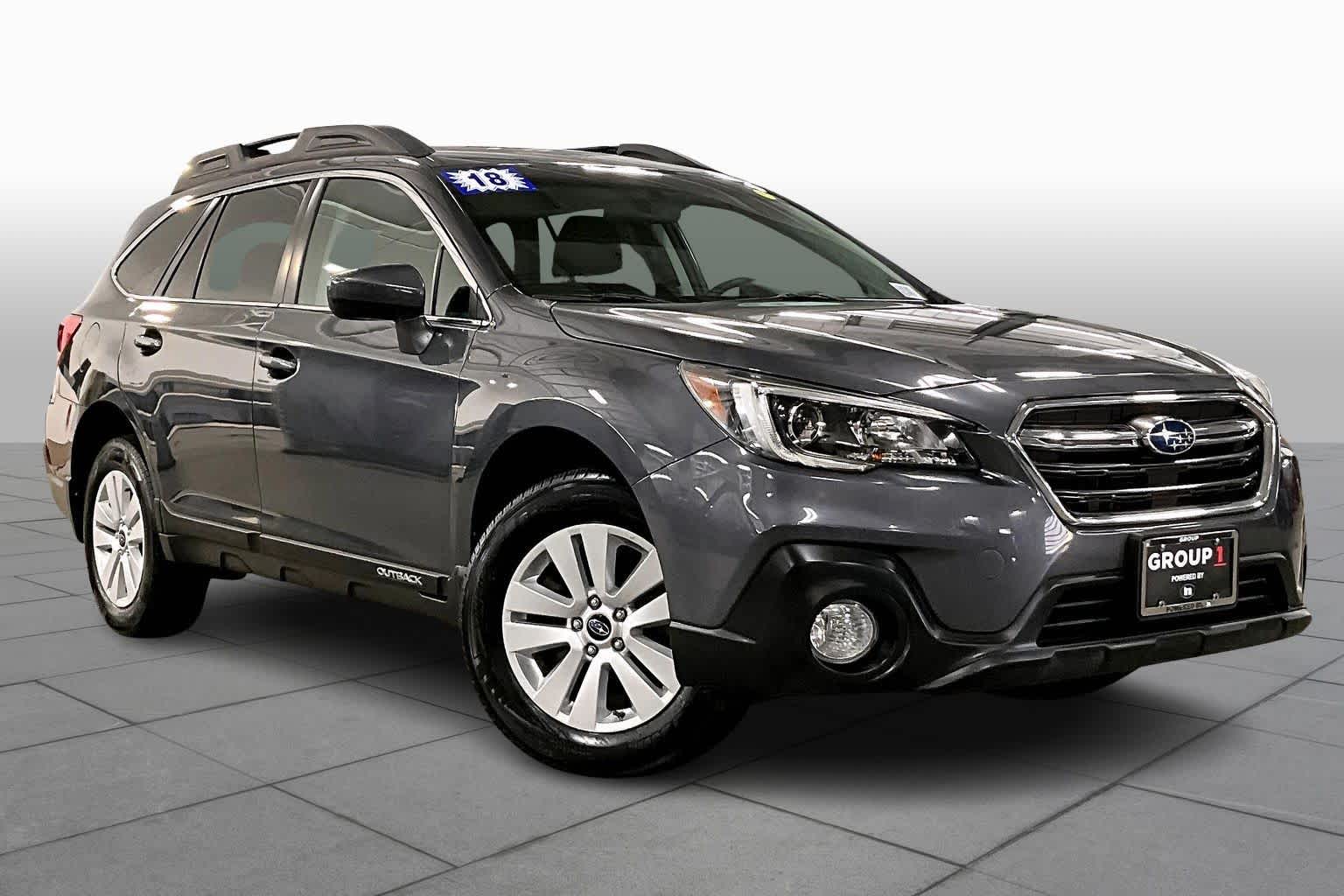 2018 Subaru Outback 2.5i Premium photo 2