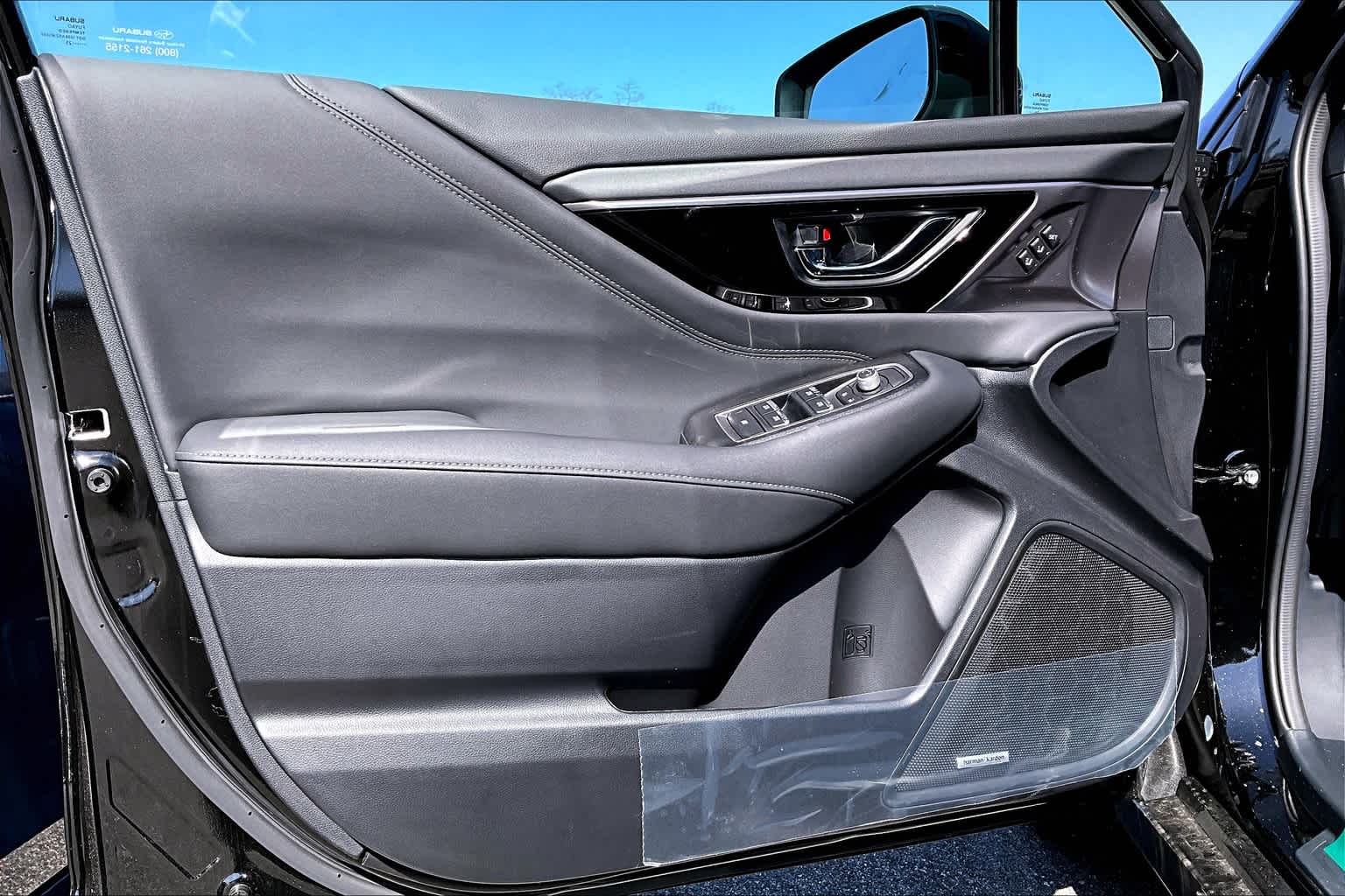 2025 Subaru Legacy Limited - Photo 10