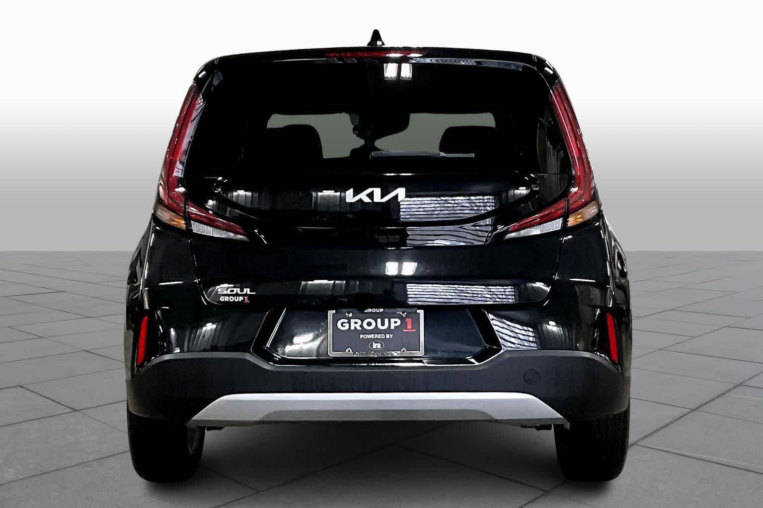 2023 Kia Soul LX photo 4