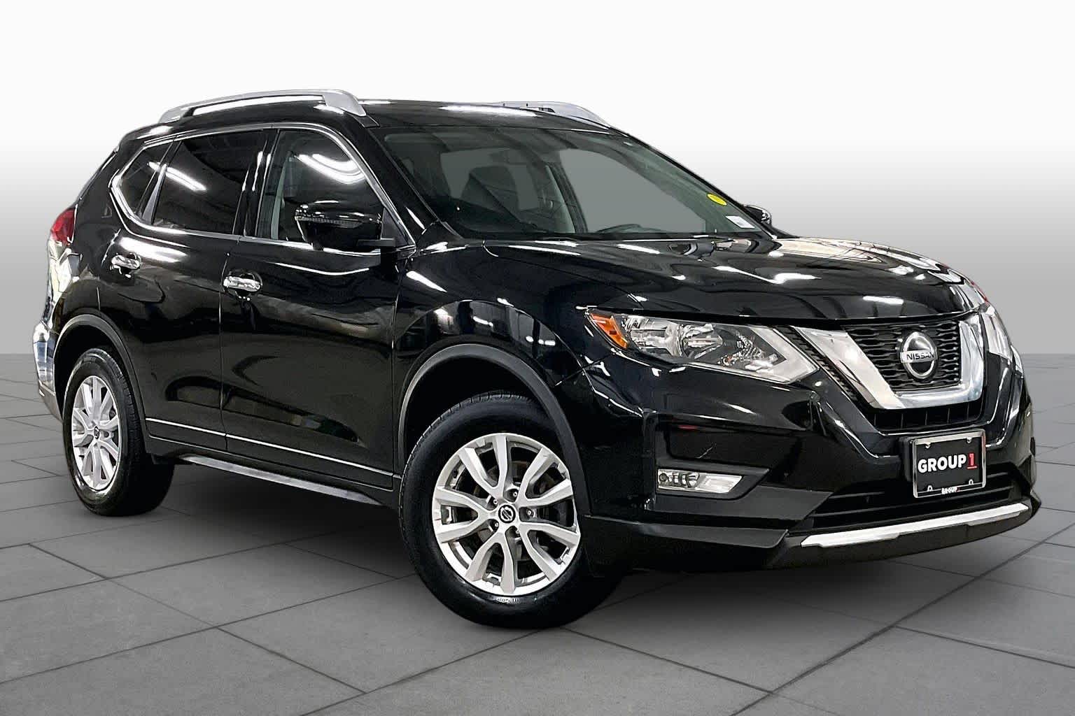 Used 2018 Nissan Rogue SV with VIN JN8AT2MV1JW303238 for sale in Danvers, MA
