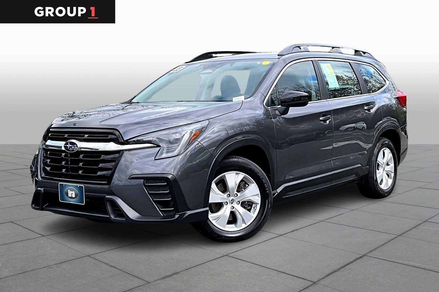 2023 Subaru Ascent Base's photo