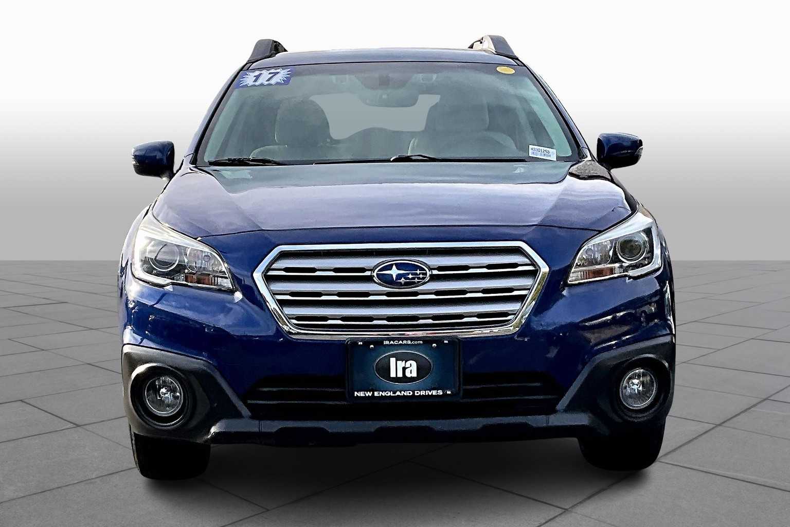 2017 Subaru Outback 2.5i Premium photo 3