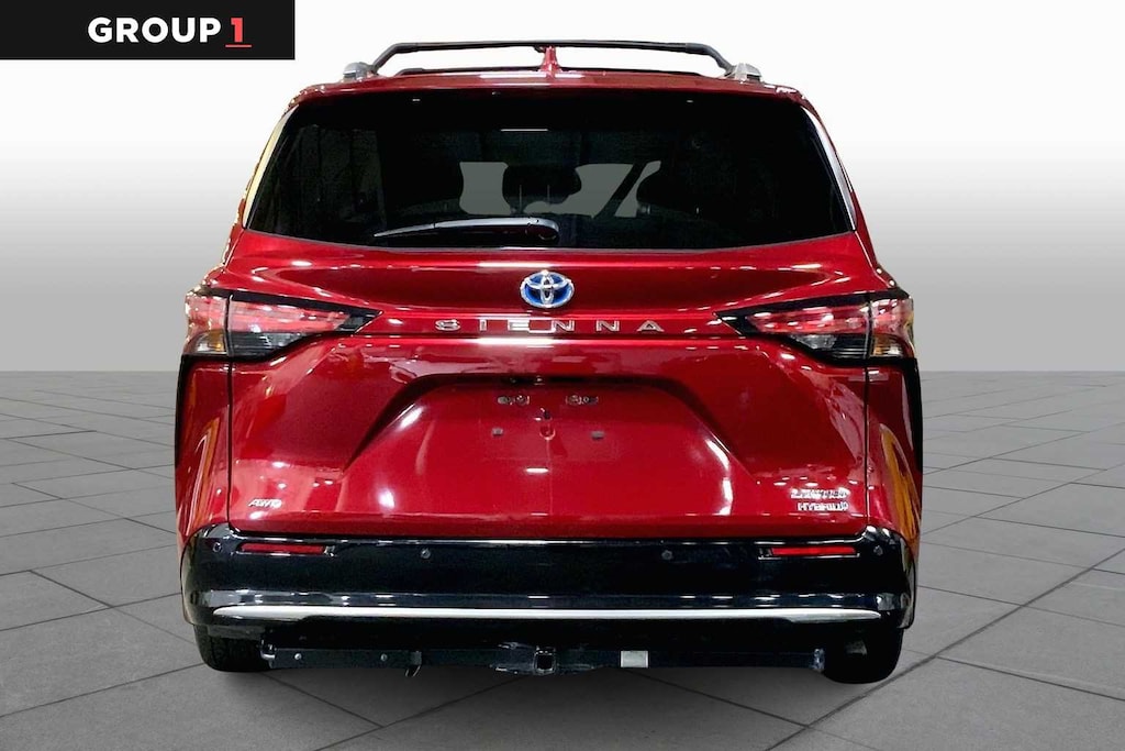 Certified 2022 Toyota Sienna Limited Van Passenger Van