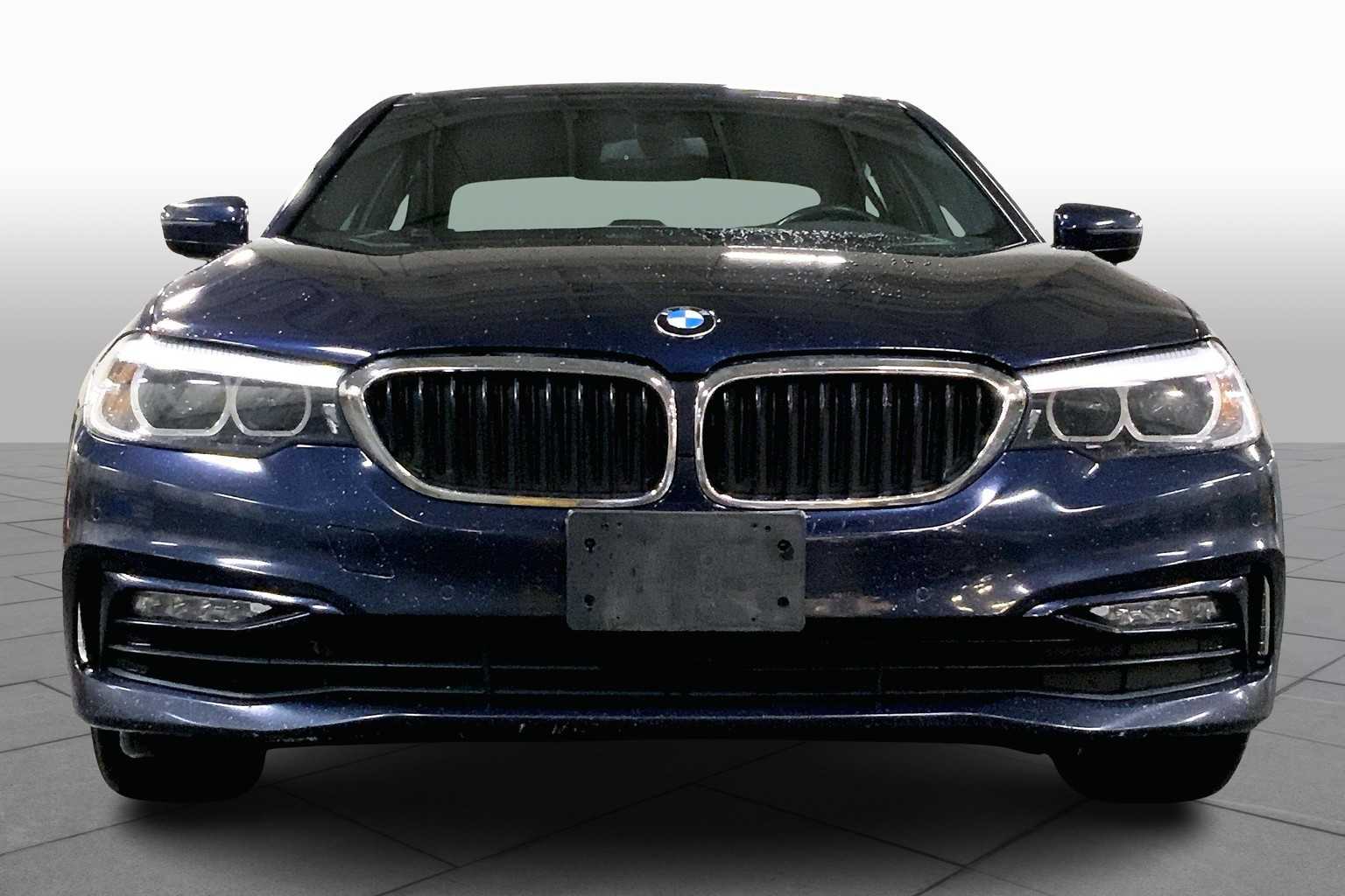 2017 Bmw 530i xDrive photo 2