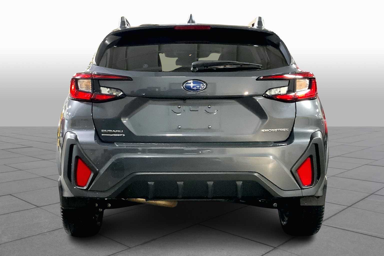 2024 Subaru Crosstrek Premium photo 4