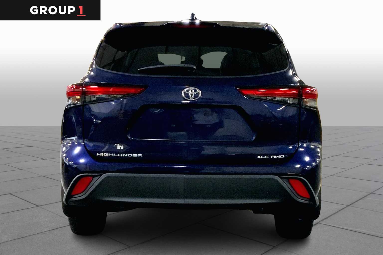 2022 Toyota Highlander XLE photo 4