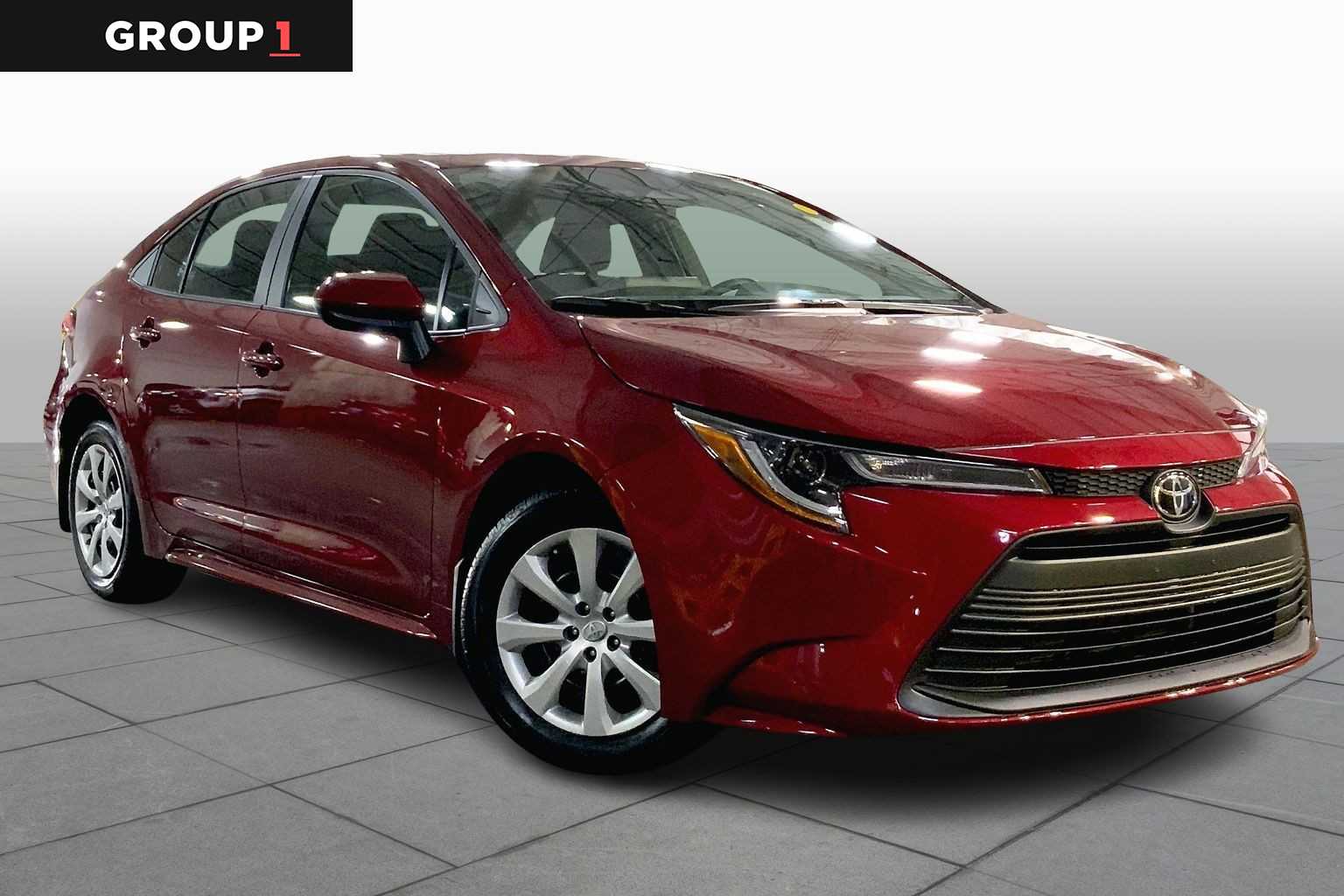2023 Toyota Corolla LE photo 2