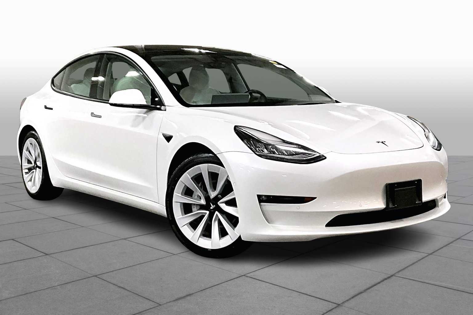 2021 Tesla Model 3 Long Range photo 2