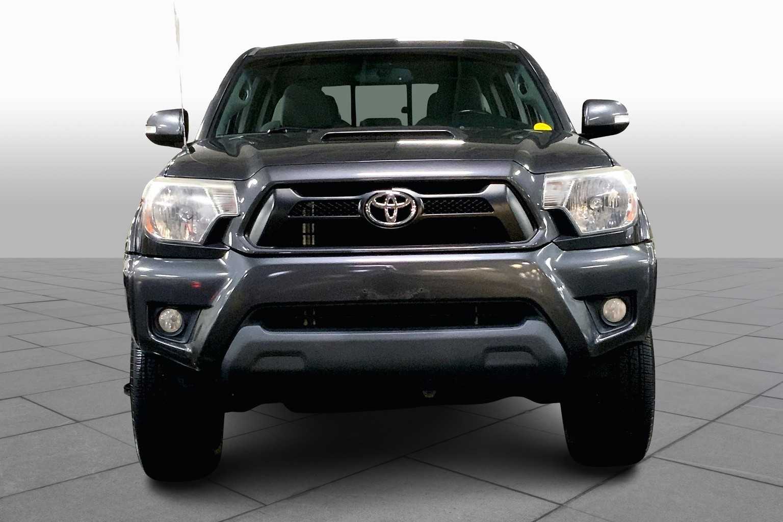 2012 Toyota Tacoma Double Cab V6 photo 3