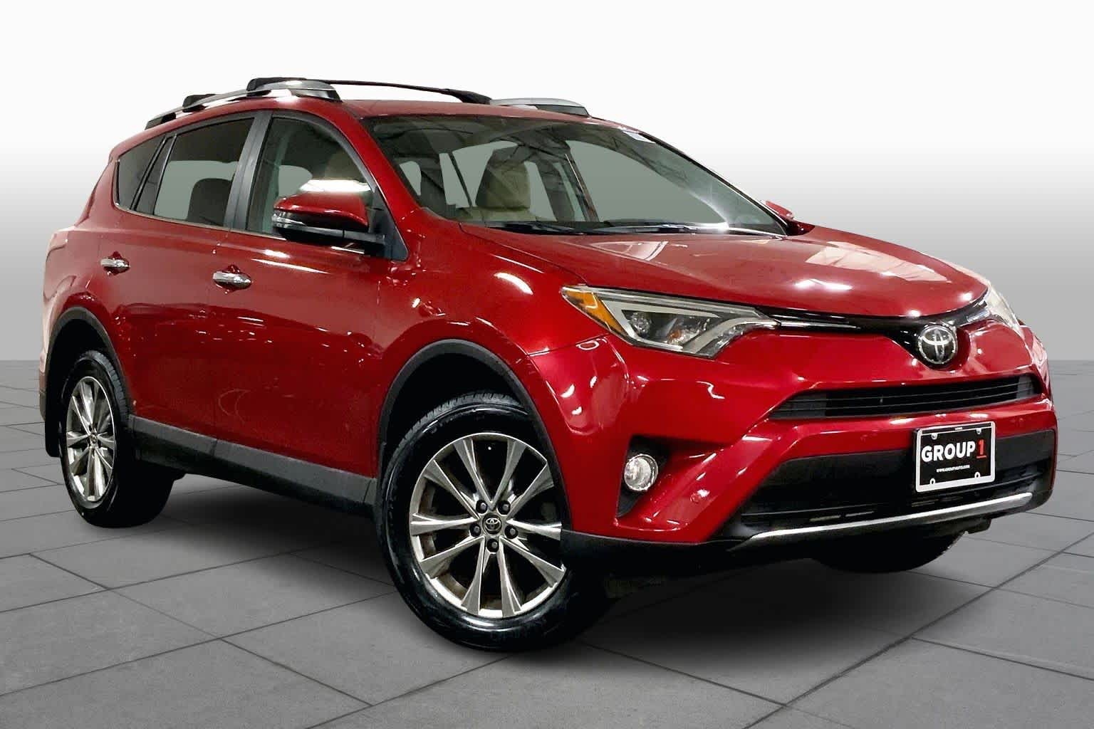 2017 Toyota RAV4 Limited photo 4