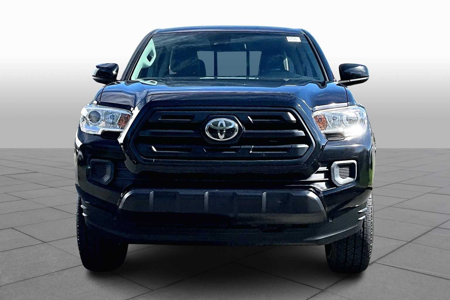2019 Toyota Tacoma SR photo 3