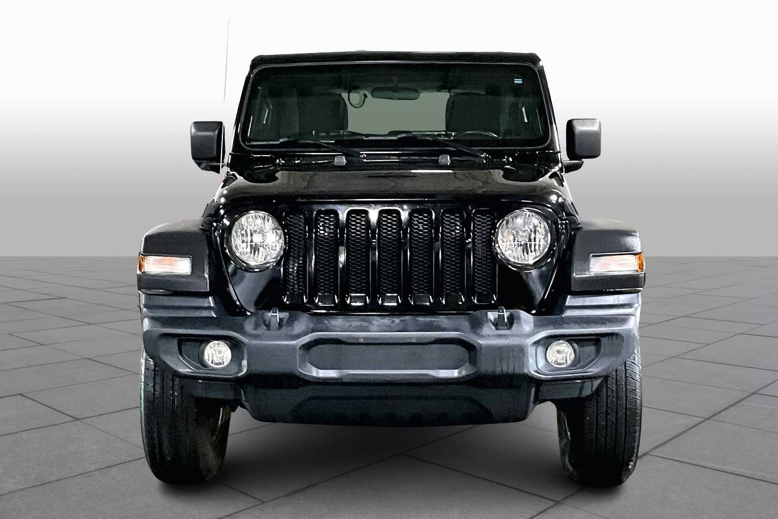 2020 Jeep Wrangler Sport S photo 3