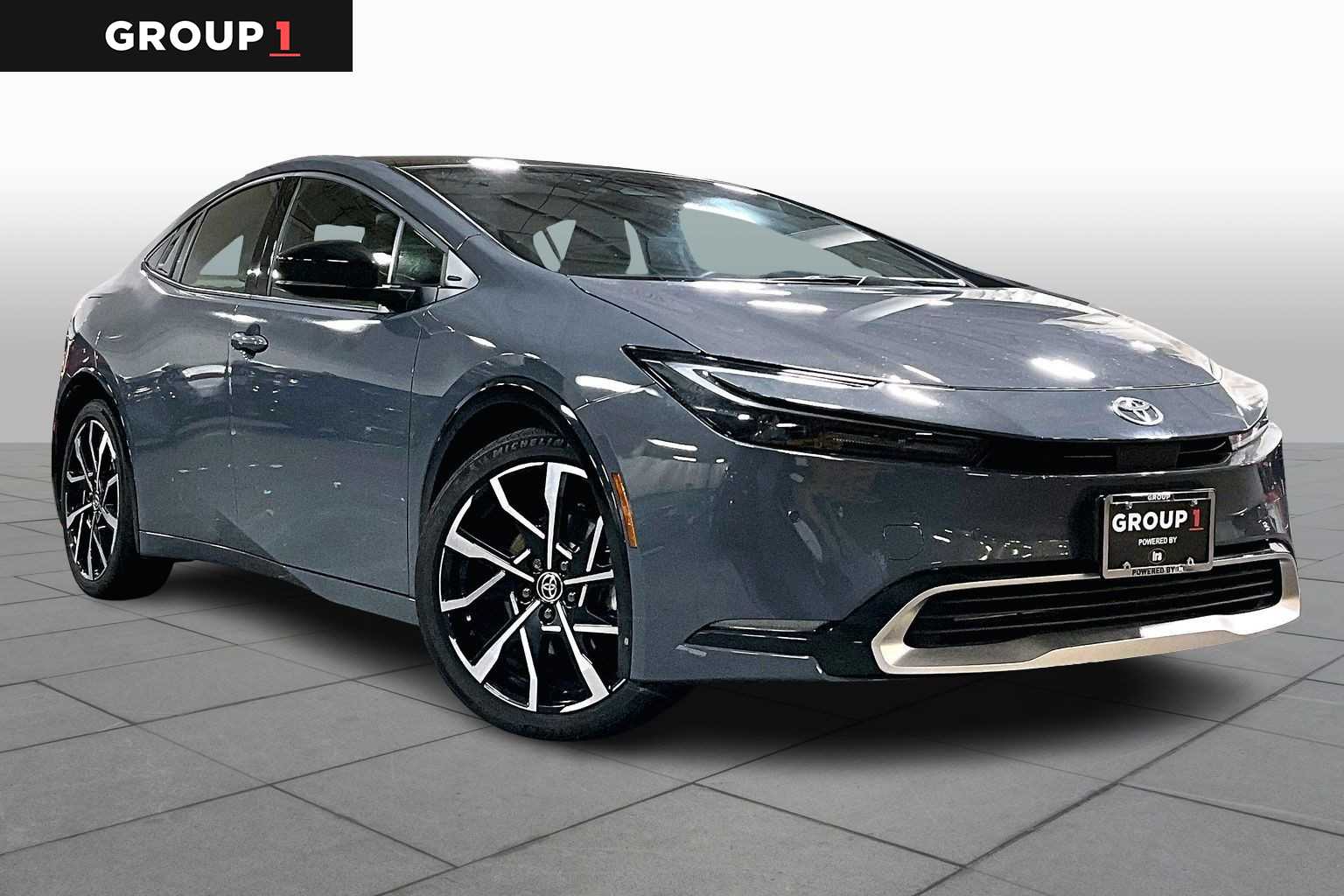 2024 Toyota Prius Prime XSE photo 2