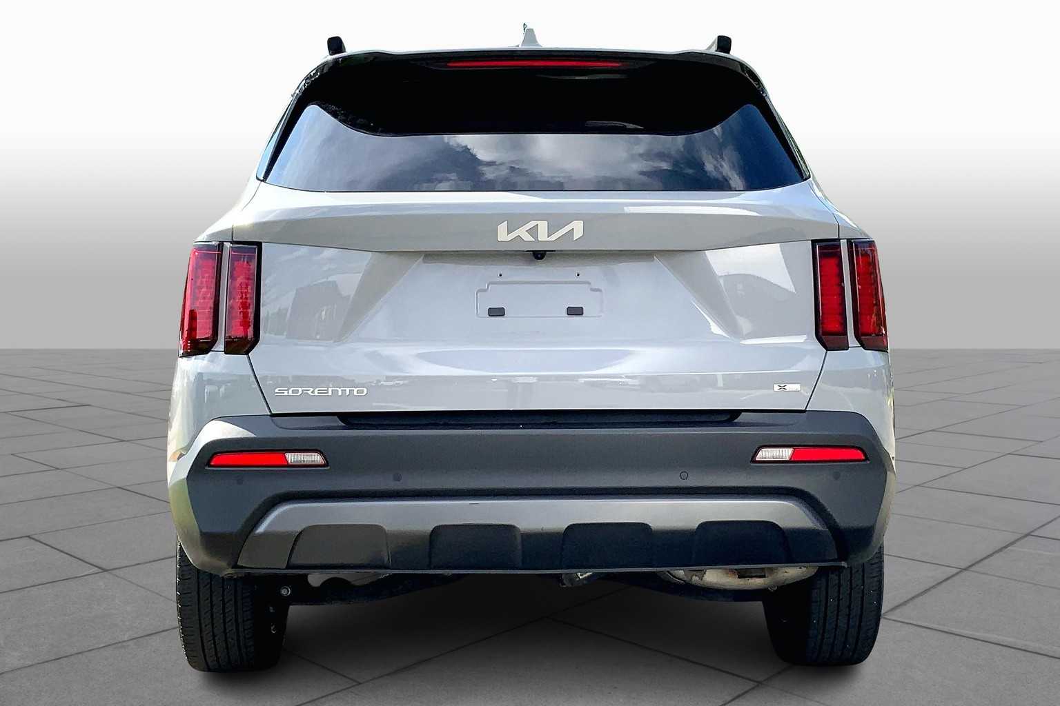 2023 Kia Sorento X-Line S photo 4