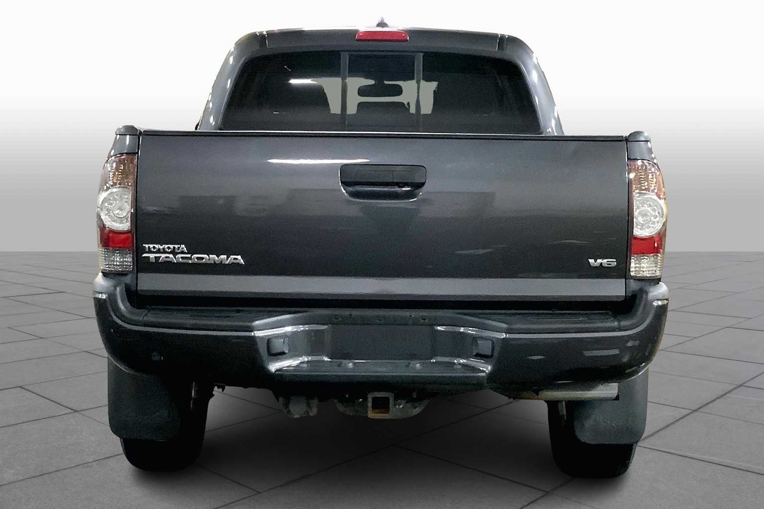 2012 Toyota Tacoma Double Cab V6 photo 4