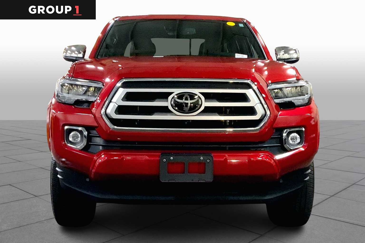 2023 Toyota Tacoma Limited Double Cab V6 photo 3
