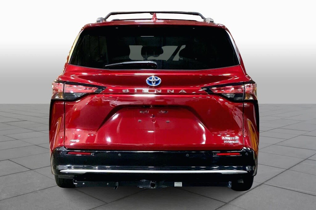 Used 2022 Toyota Sienna Limited Van Passenger Van