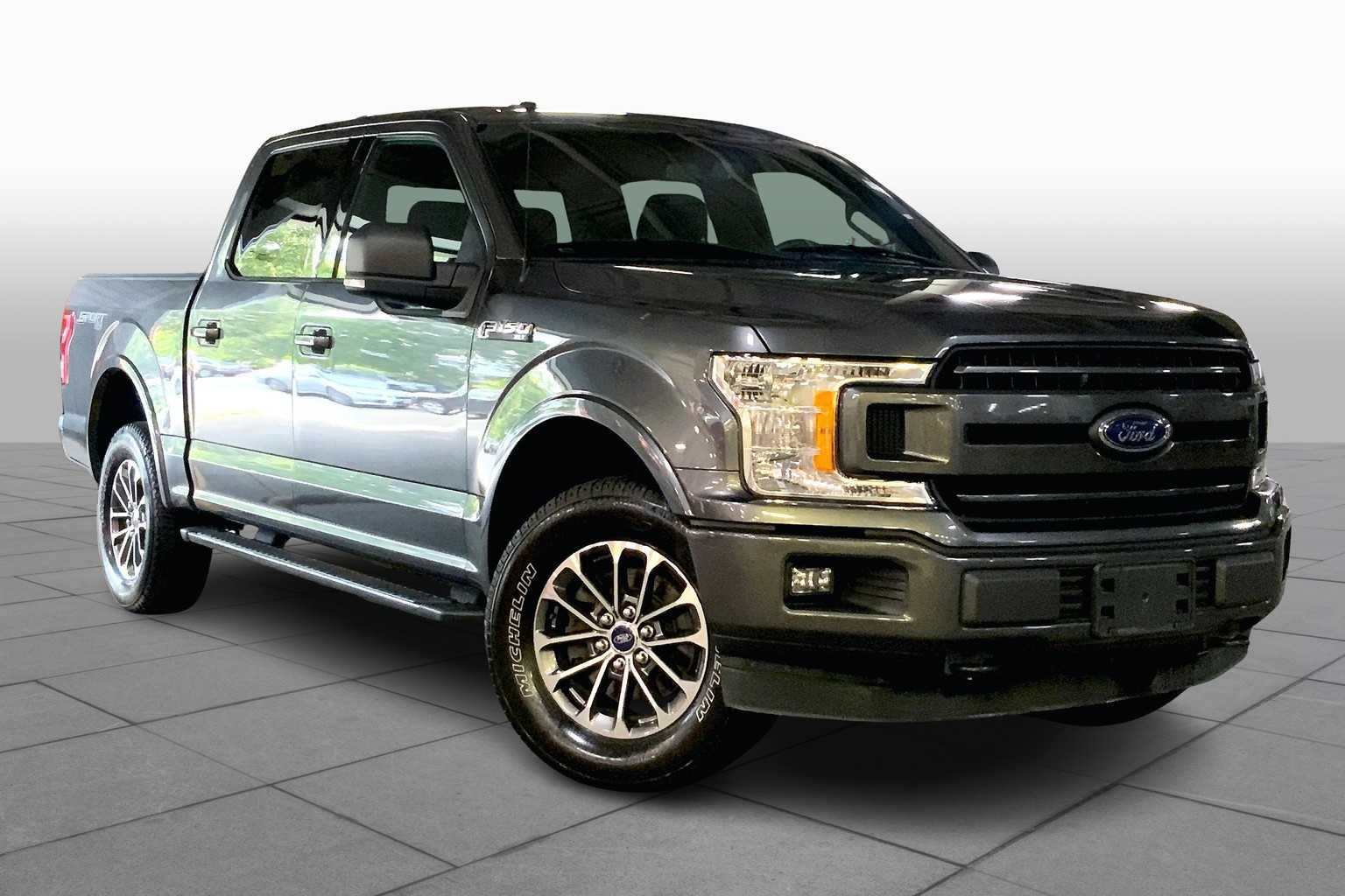 2018 Ford F-150 XLT photo 2
