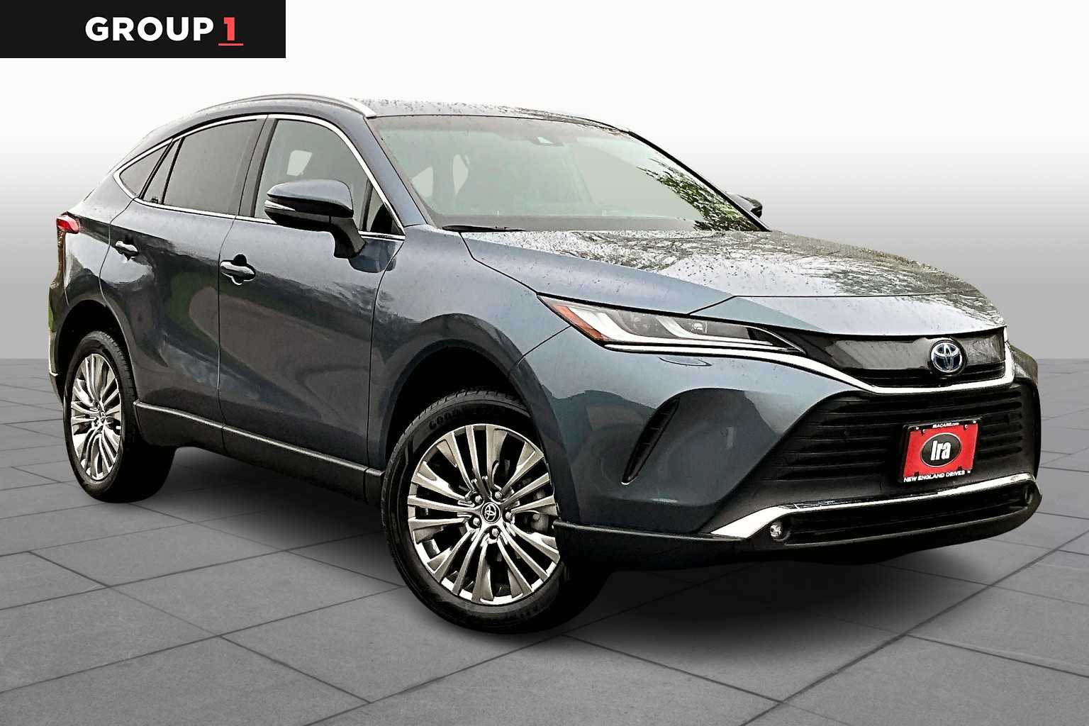 2023 Toyota Venza XLE photo 3