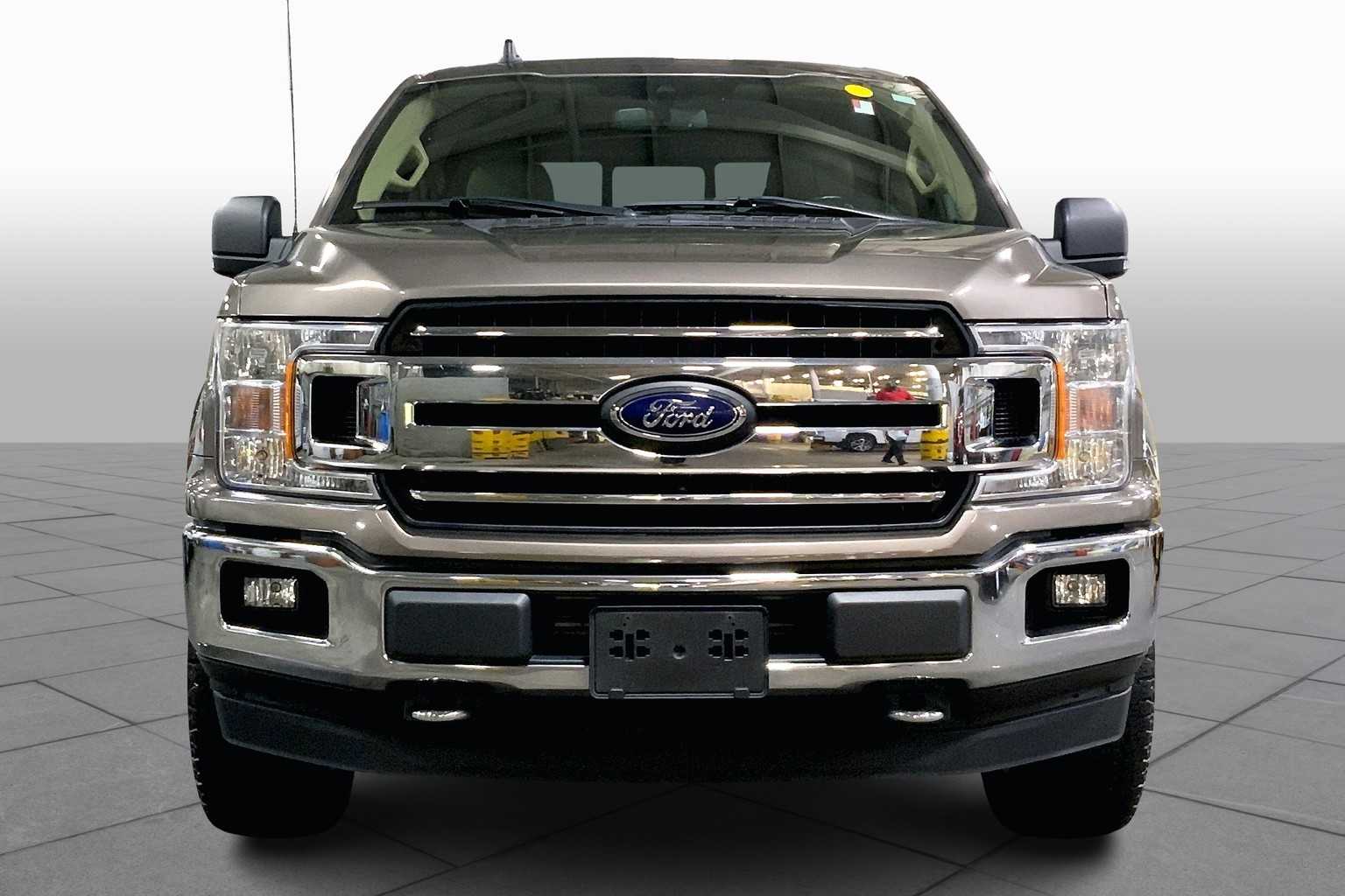 2019 Ford F-150 XLT photo 3