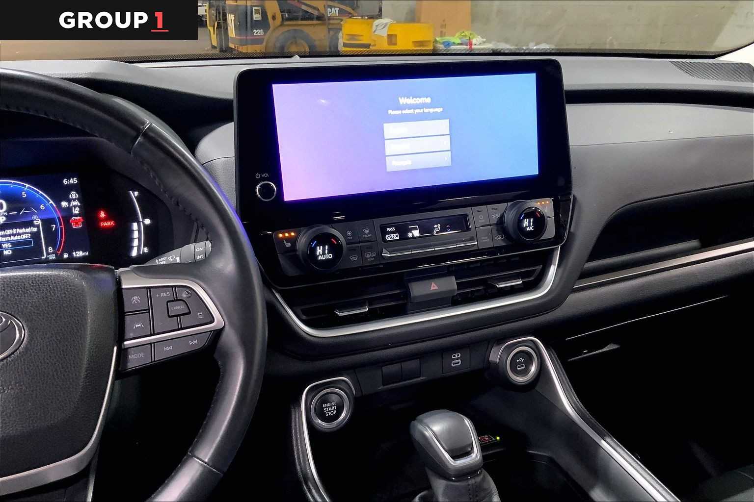 2024 Toyota Grand Highlander Limited photo 4